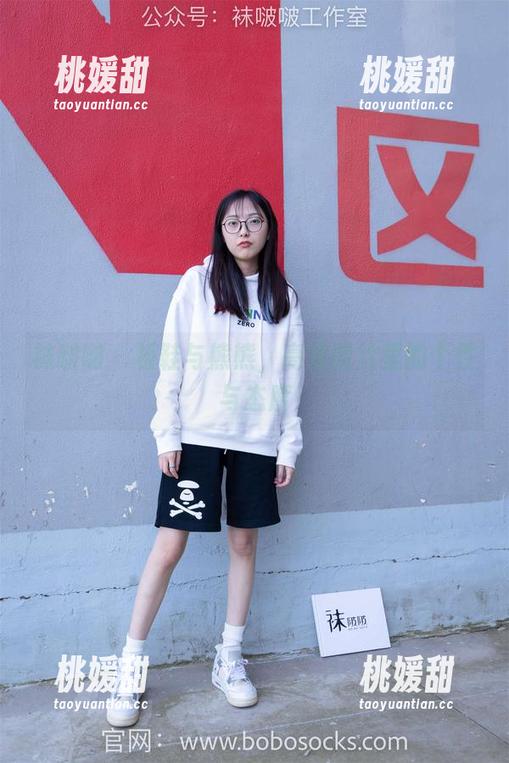 袜啵啵 - 板鞋与熊熊，高清图片里的个性与态度