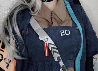 精选写真，来一波：超级小禾儿的蔚蓝档案阿洛娜，轻松怼掉所有压力！