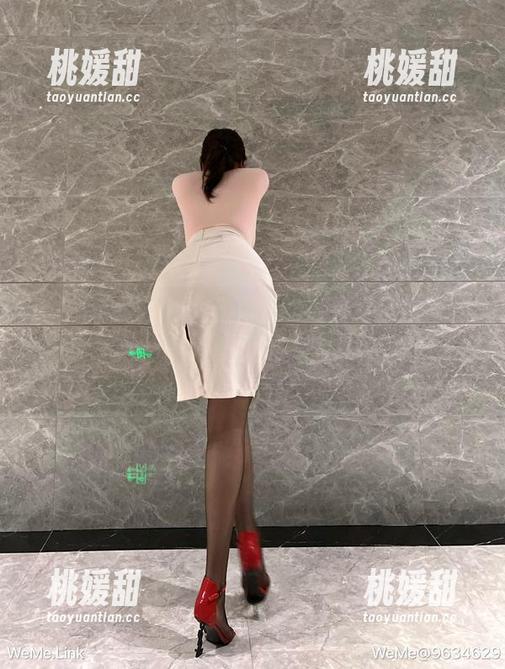 微密圈 - 迷人的五姨太的浴室日常：无圣光，图片来凑