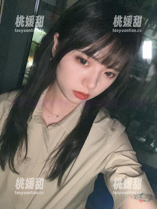 闪月半的梦中婚礼：网盘中的不小心窥视