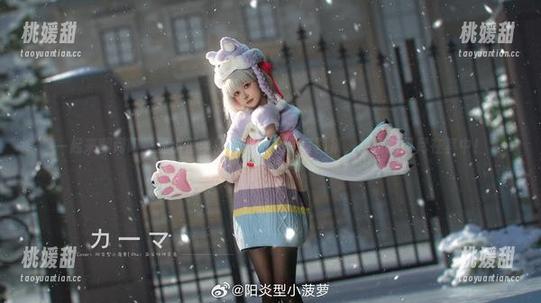 阳炎型小菠萝 一起来翻阅阳炎型小菠萝的樱岛麻衣写真图集,甜蜜瞬间尽在其中!