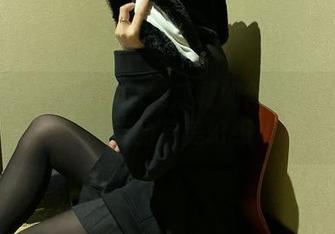 微密圈 – 看雅雅的气质呀如何用美图撕裂女友的完美幻想