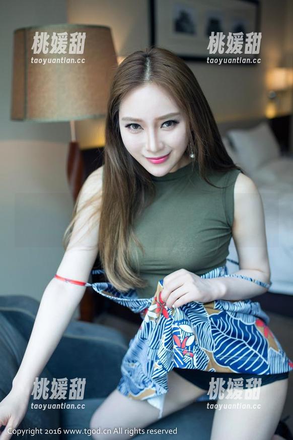 青豆客 - Una尤娜的女友图册：当你偷偷捕捉到的边缘幻影
