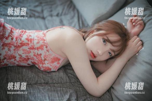 韩国孙乐乐的PLAYGAMESOLO，原图和精选交织成一种奇妙的吸引力，让我想要一探究竟！