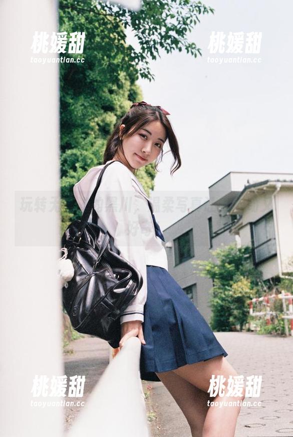 玩转无圣光的黑川，温柔写真让人心动又好奇！